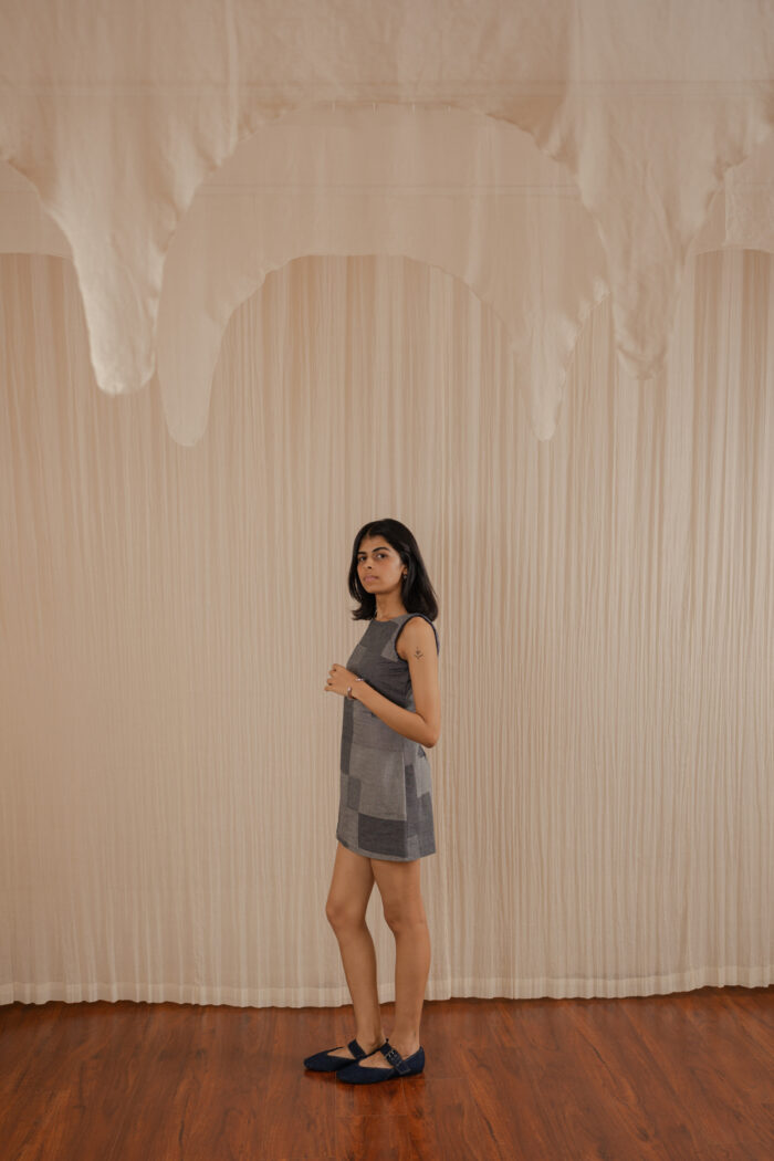Brick Denim Dress - Image 3